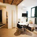 Lägenhet Home Suite Home Neapel