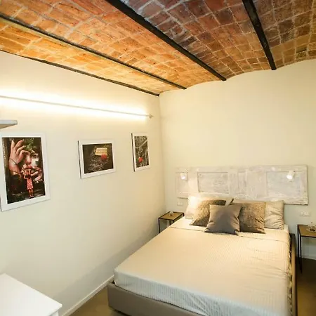 Home Suite Home Νάπολη